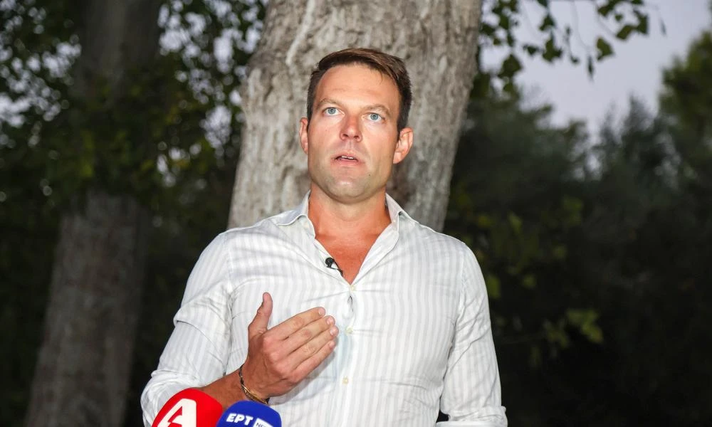 Κασσελάκης κατά Μπέου: Ο Μητσοτάκης να άρει τη στήριξή του - Να μην διεκδικήσει ξανά τη δημαρχία του Βόλου